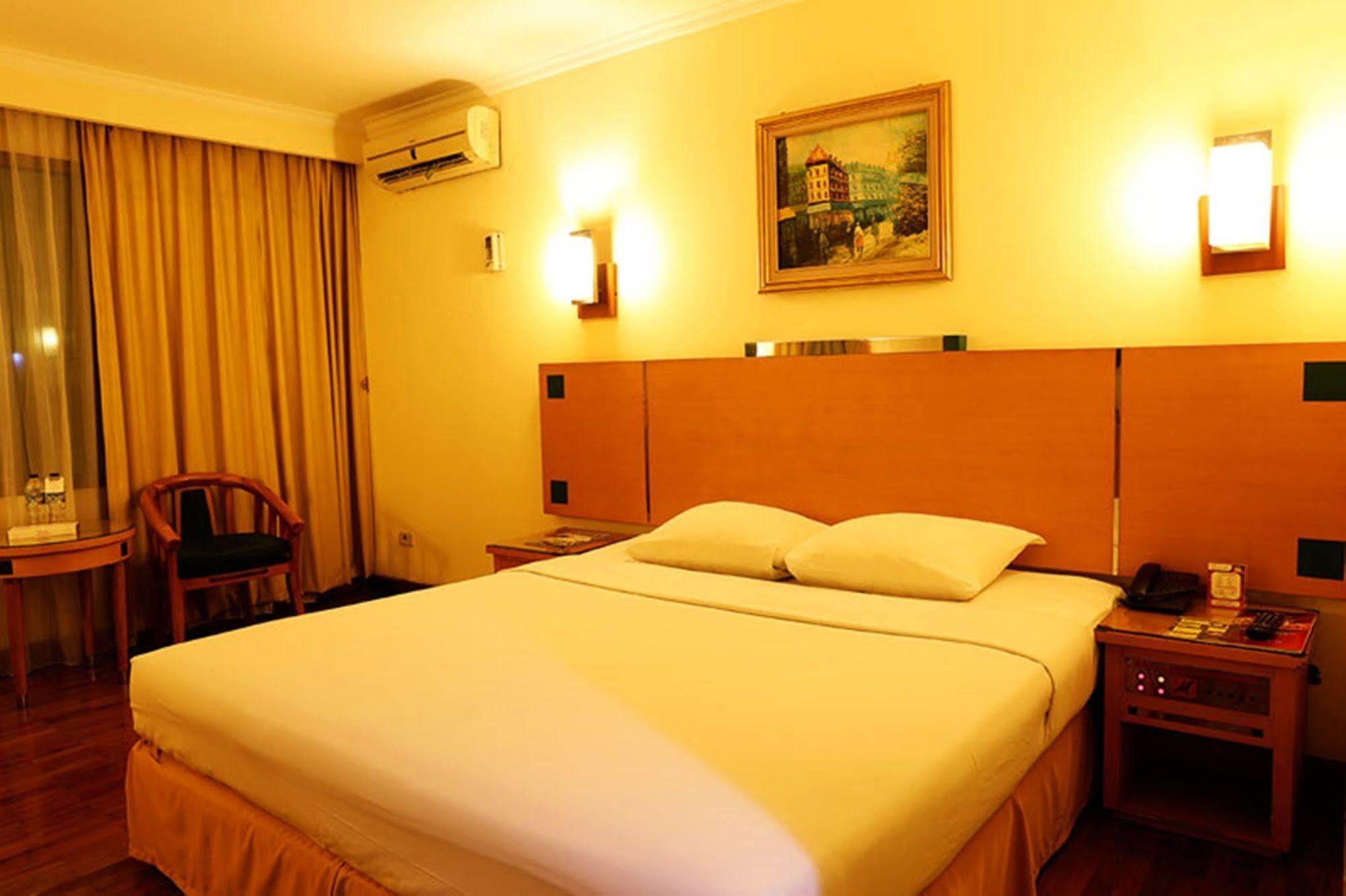 Mega Anggrek Slipi Hotel Jakarta