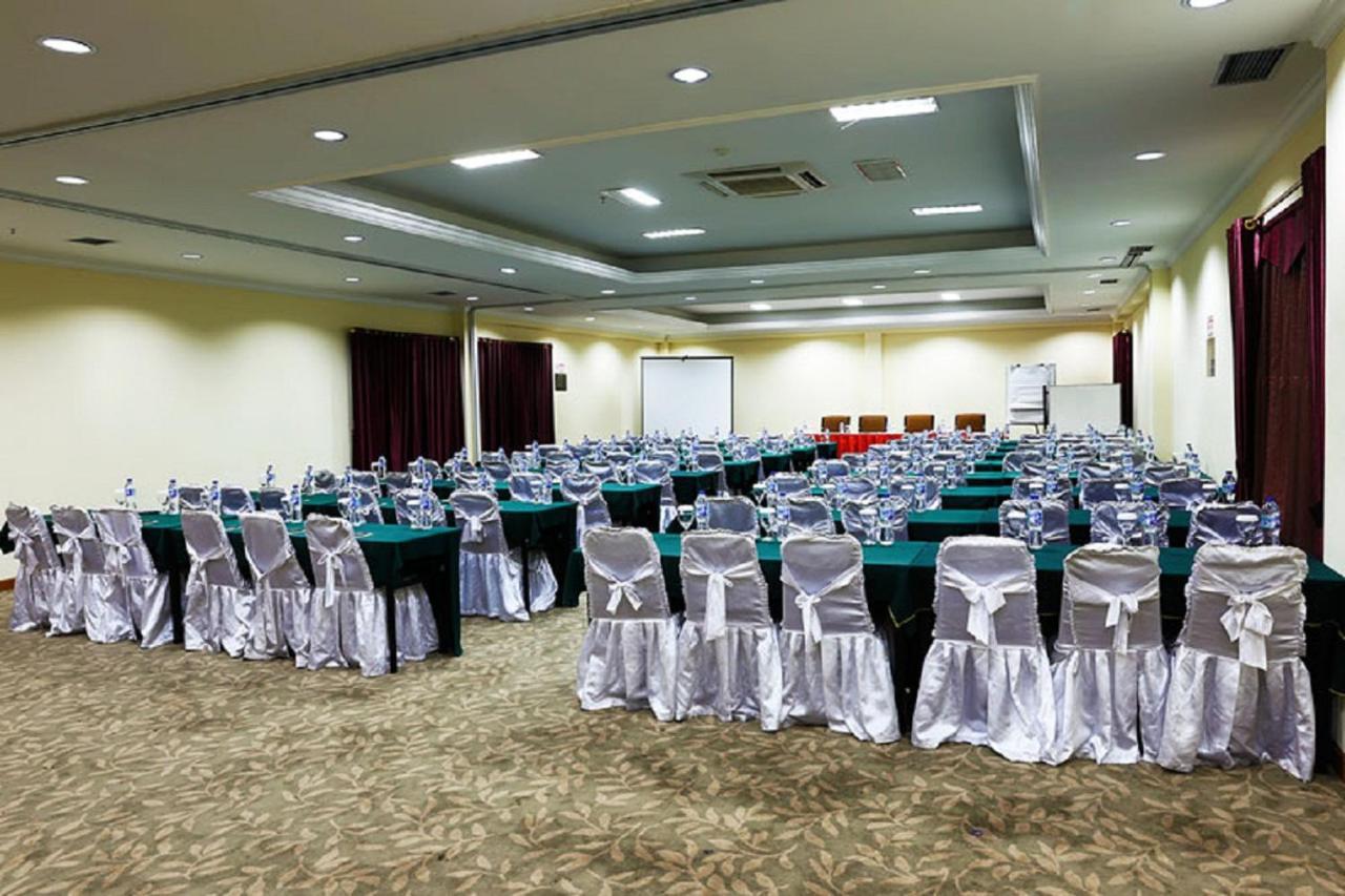 Hotel Mega Anggrek Slipi Jakarta